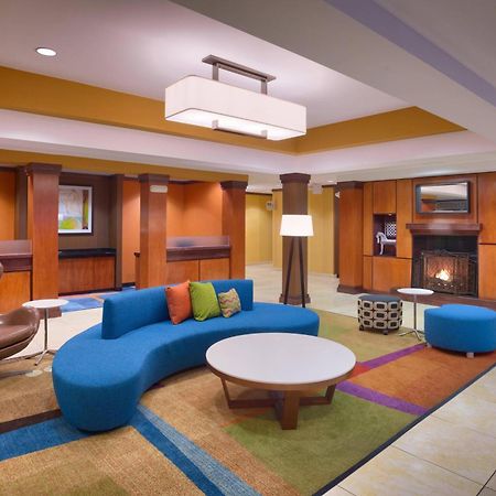 Fairfield Inn & Suites By Marriott Жилет Екстериор снимка